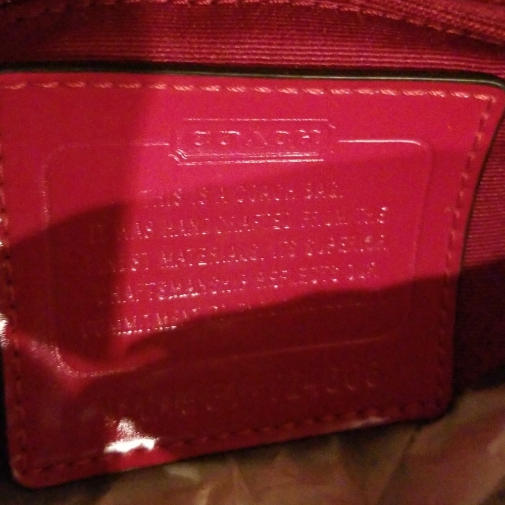 Handbag - Picture 3 of 4